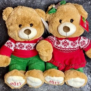 2017 Christmas Holiday Bears Boy & Girl Twins HugFun Walgreens Collectib…